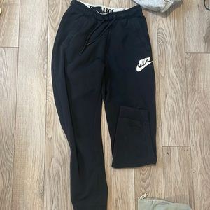 nike joggers